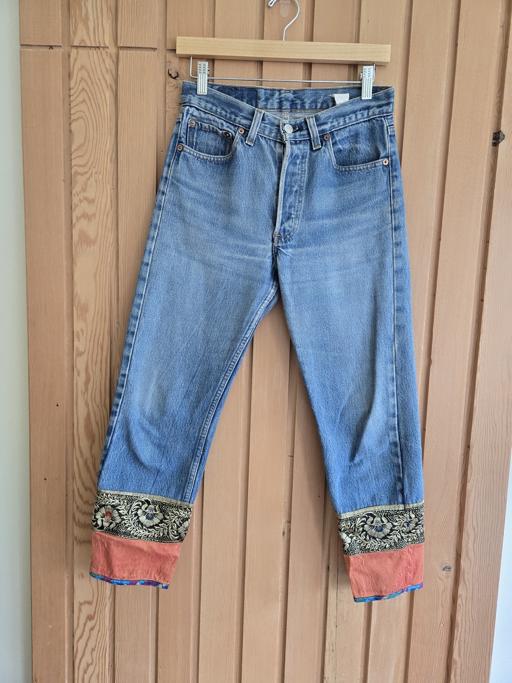 Vintage | 90's Levi's 501 With 100% Silk Detail | Size 28X25 | Western